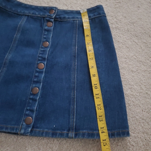Brandy Melville Snap Front Jean Skirt - Picture 6 of 6